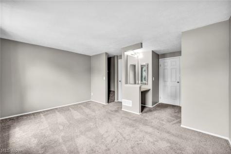 4833 Grafton Road Brunswick OH 44212