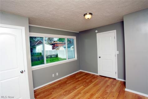307 Bellflower Avenue NW Canton OH 44708