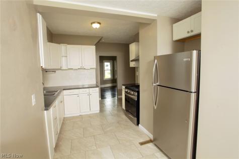 307 Bellflower Avenue NW Canton OH 44708