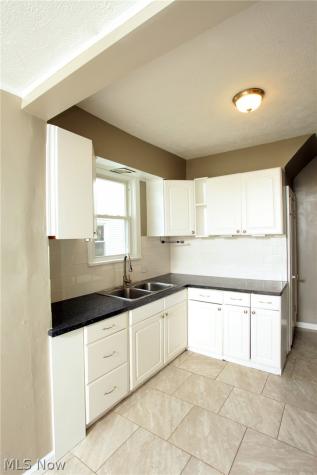 307 Bellflower Avenue NW Canton OH 44708
