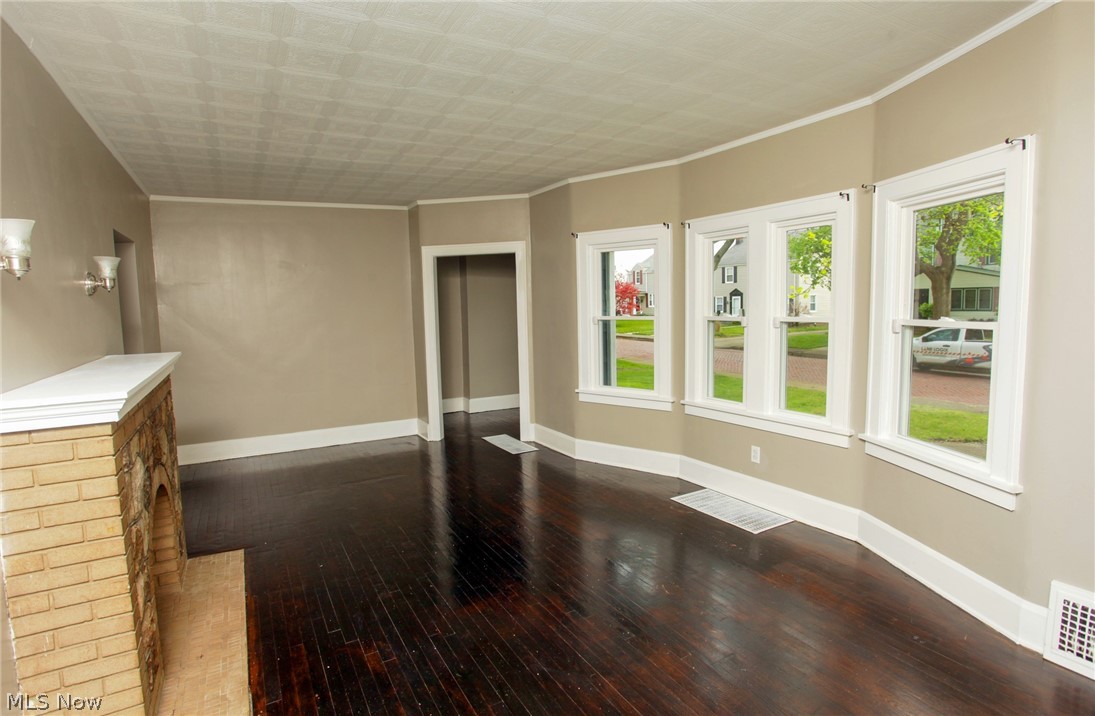 307 Bellflower Avenue NW Canton OH 44708