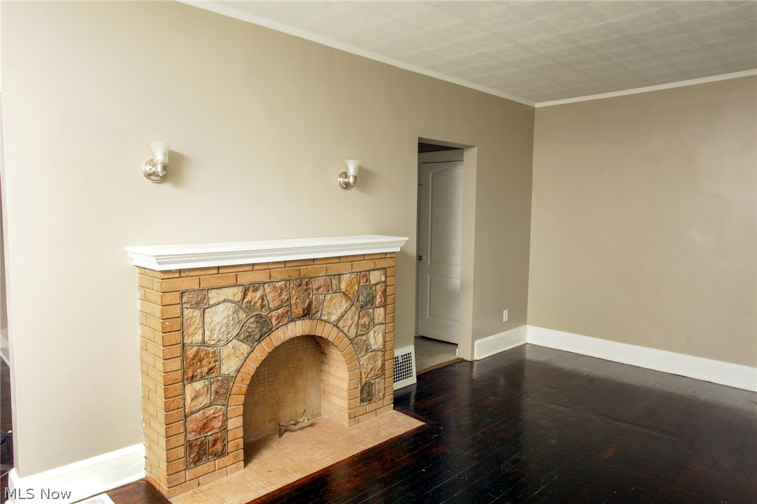 307 Bellflower Avenue NW Canton OH 44708