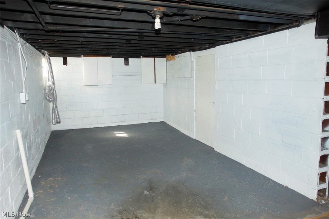 307 Bellflower Avenue NW Canton OH 44708