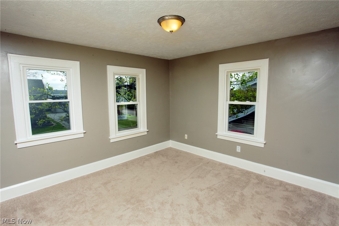 307 Bellflower Avenue NW Canton OH 44708