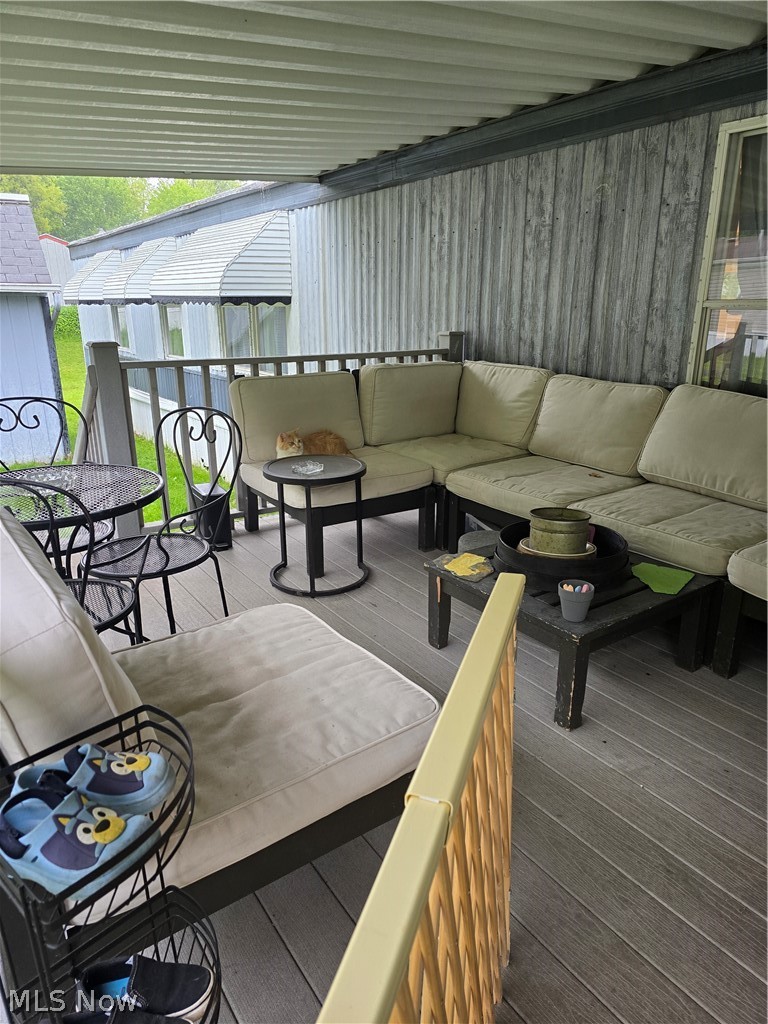 42 Redwood Drive Beloit OH 44609