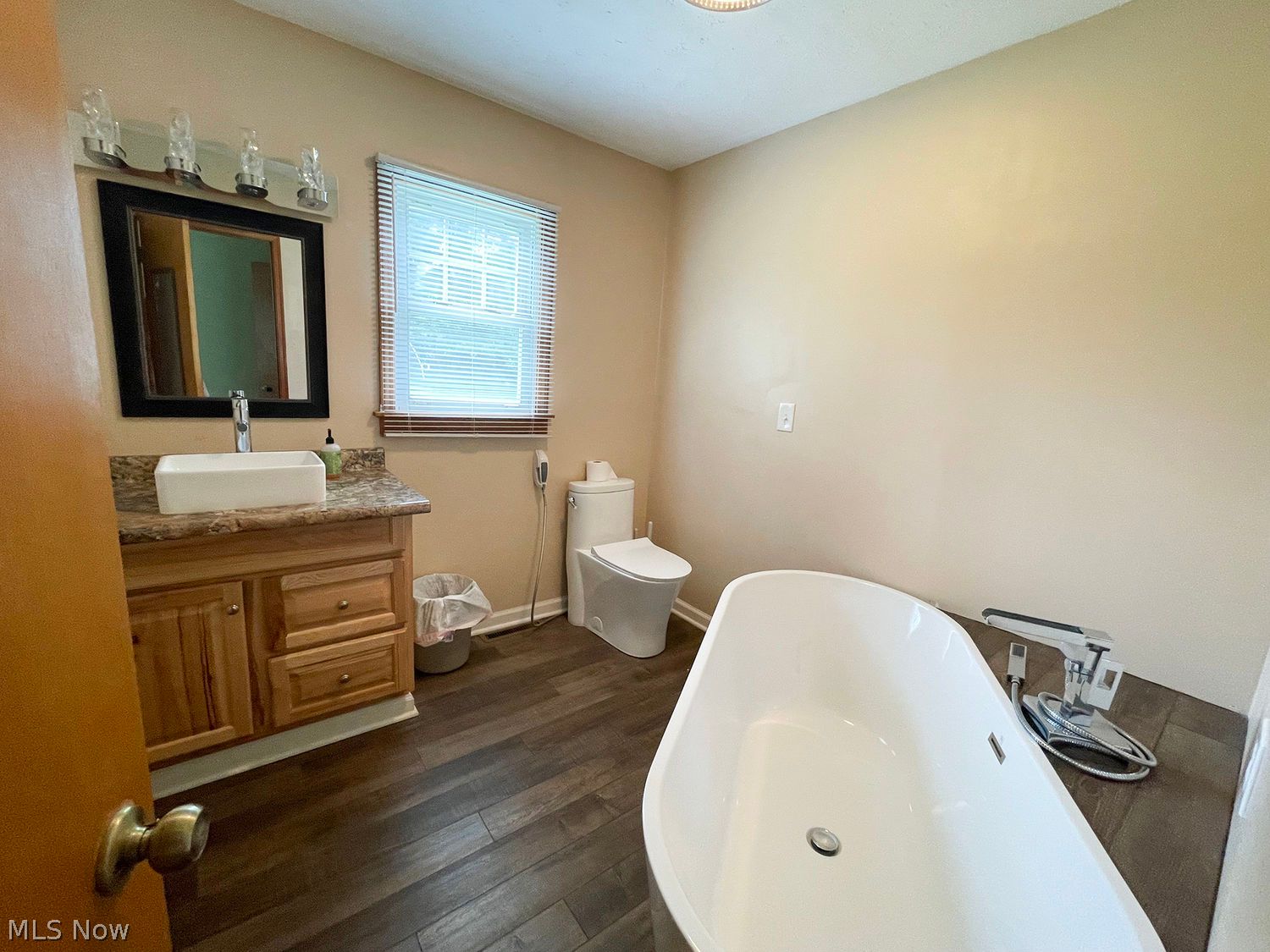 160 Sharon Avenue Ashland OH 44805
