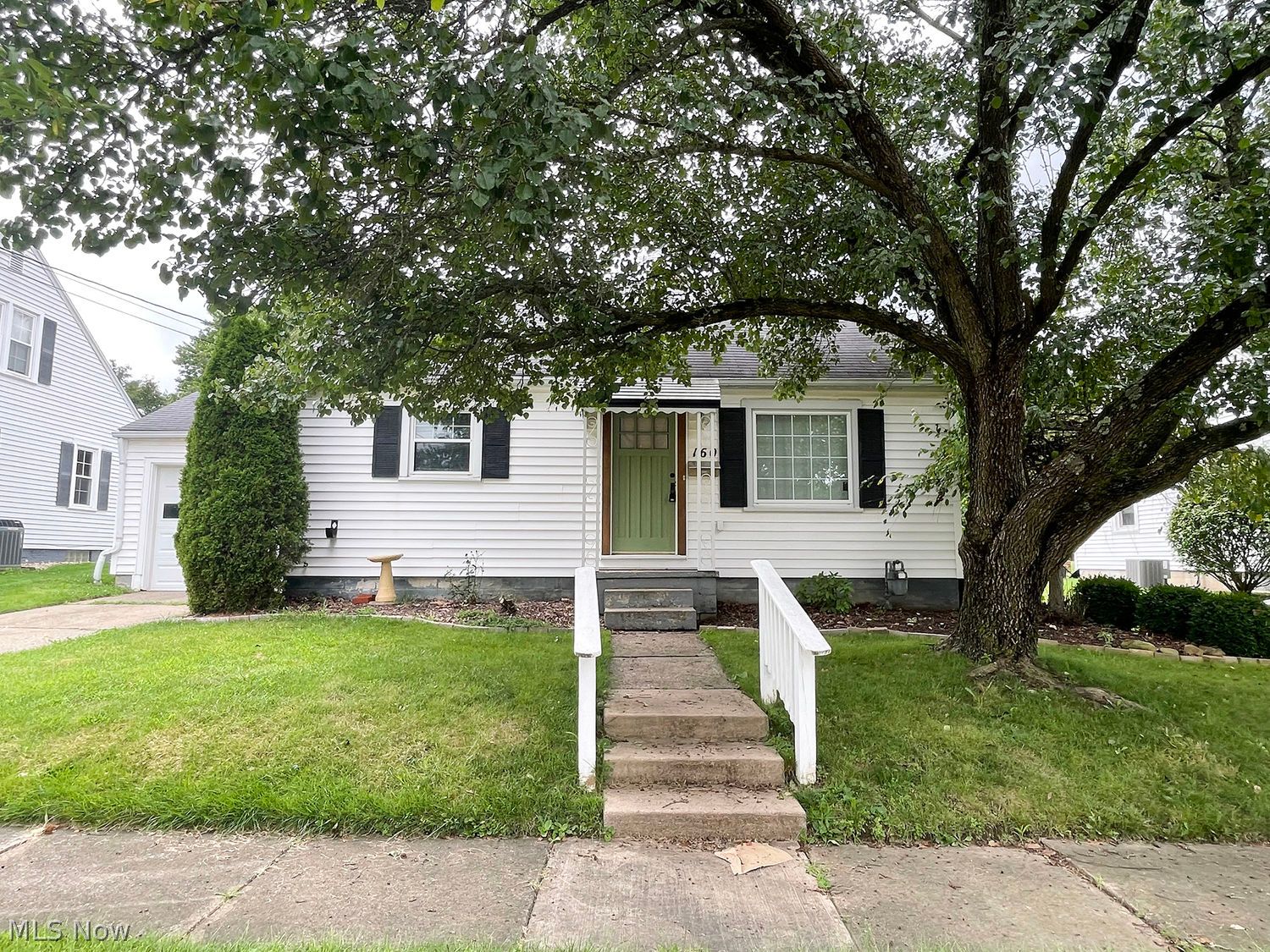 160 Sharon Avenue Ashland OH 44805