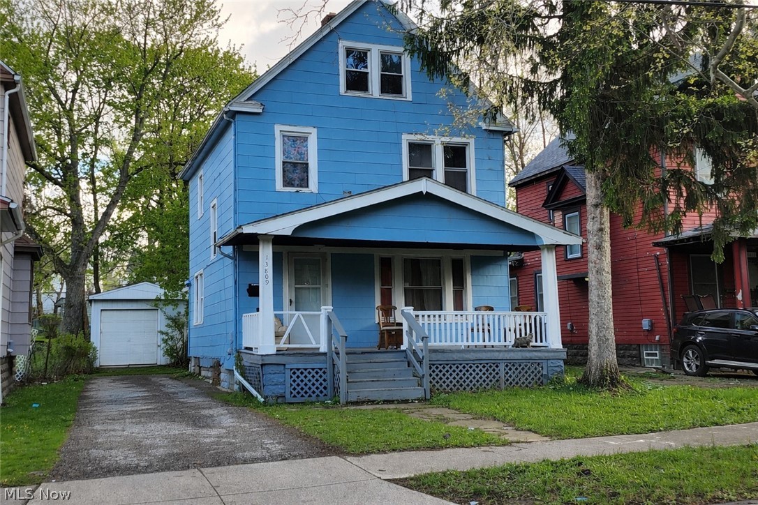 13809 Beachwood Avenue Cleveland OH 44105