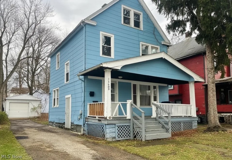 13809 Beachwood Avenue Cleveland OH 44105