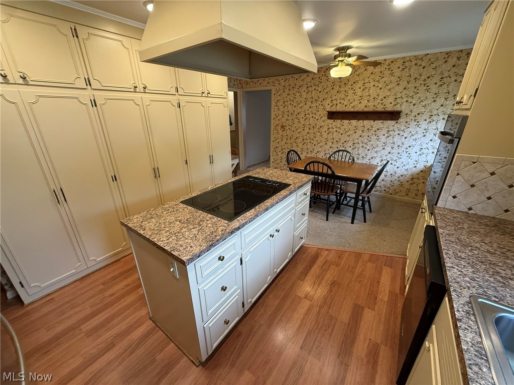 120 E 21st Street Dover OH 44622