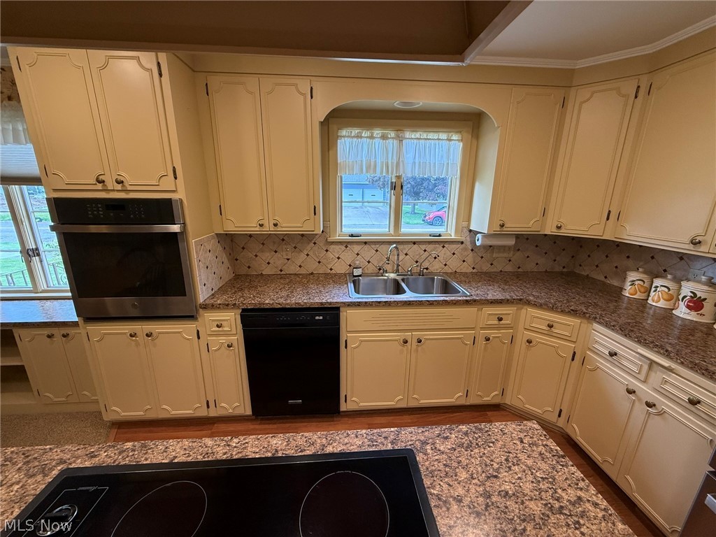 120 E 21st Street Dover OH 44622