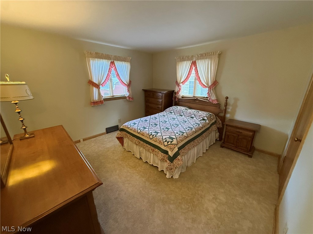 120 E 21st Street Dover OH 44622