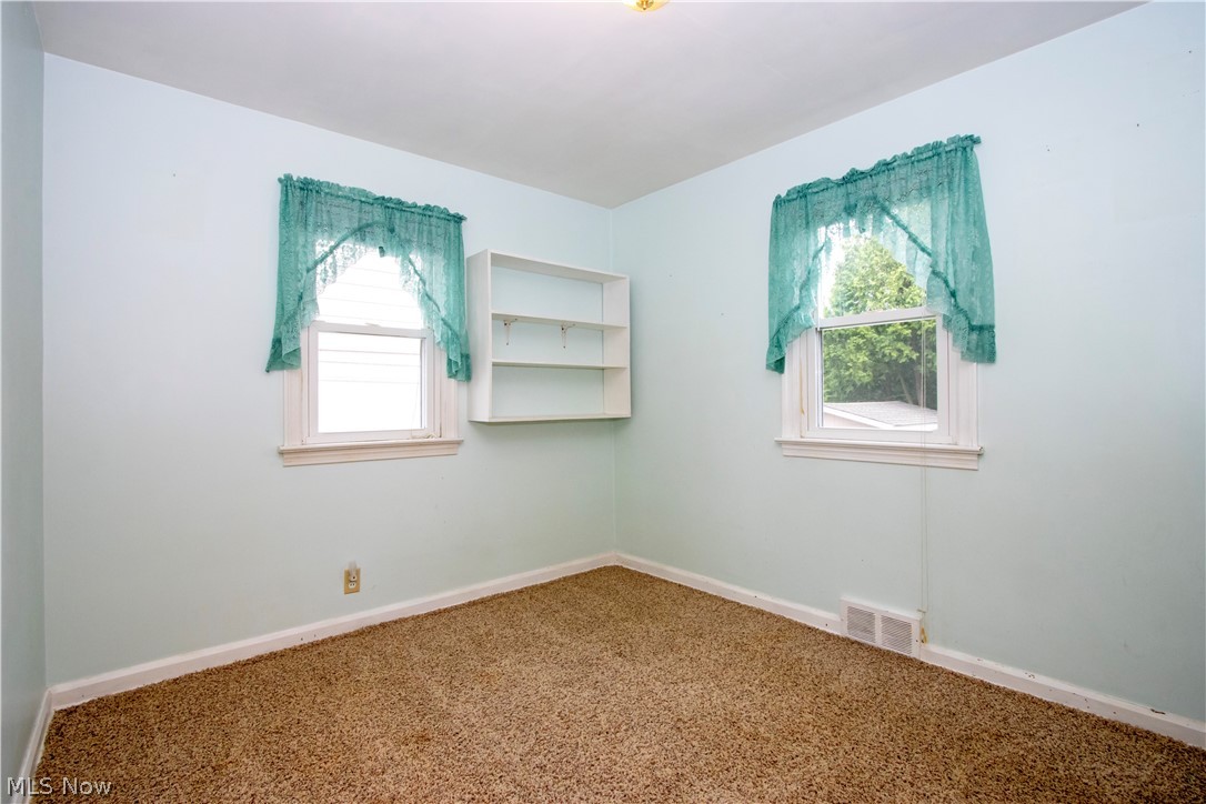 255 Wolf Avenue Wadsworth OH 44281