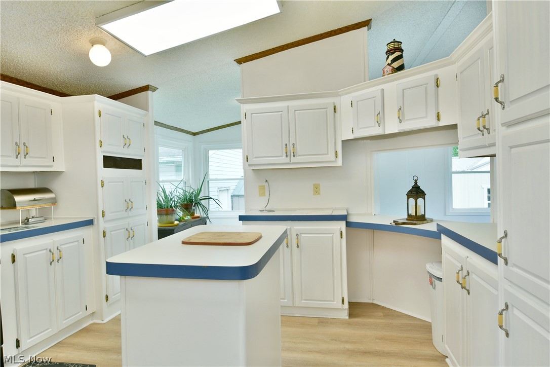 826 Bristol Champion Townline Road NE Bristolville OH 44402