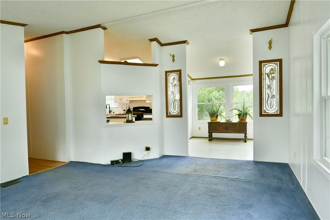 826 Bristol Champion Townline Road NE Bristolville OH 44402