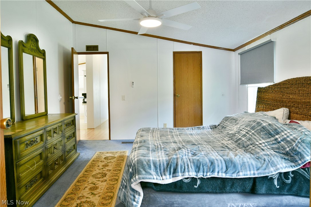 826 Bristol Champion Townline Road NE Bristolville OH 44402