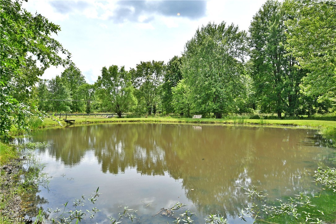826 Bristol Champion Townline Road NE Bristolville OH 44402