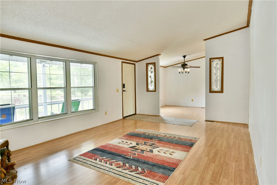 826 Bristol Champion Townline Road NE Bristolville OH 44402