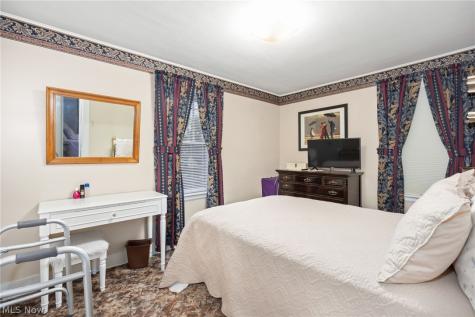 343 Kathron Avenue Cuyahoga Falls OH 44221