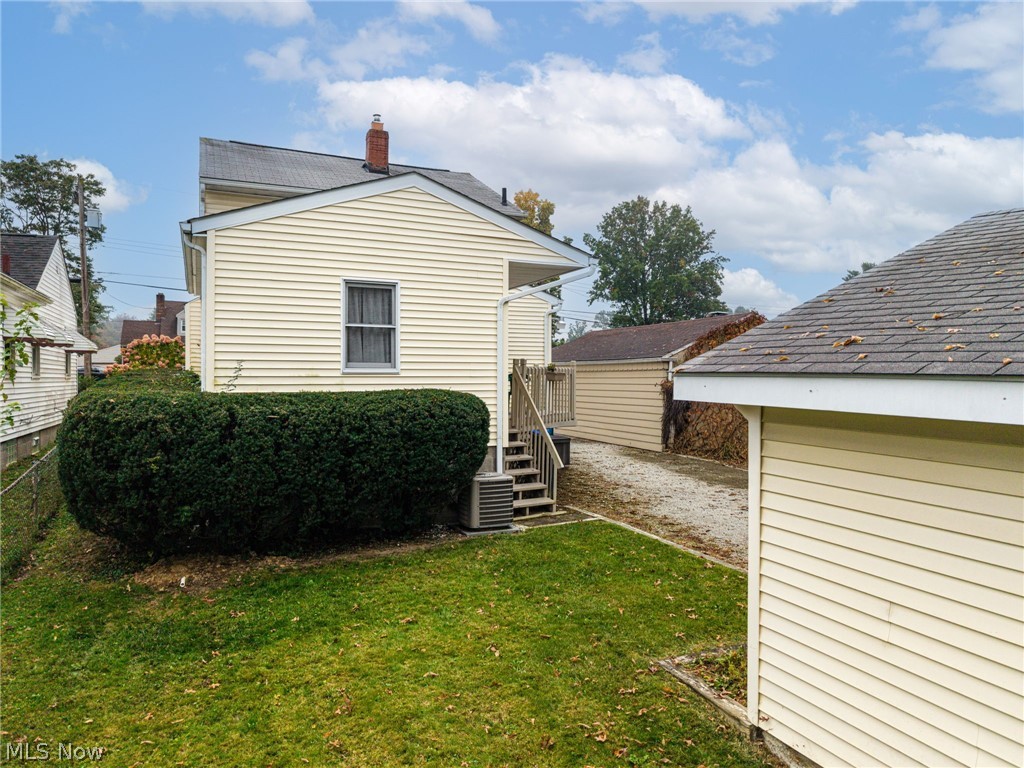 343 Kathron Avenue Cuyahoga Falls OH 44221