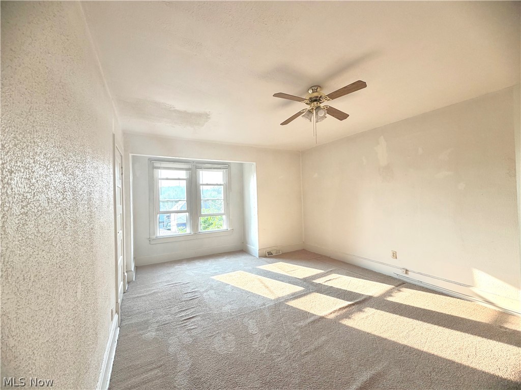 313 Vine Street East Liverpool OH 43920