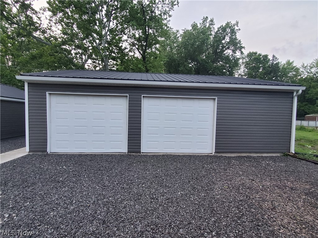 724 Briggs Road Leavittsburg OH 44430