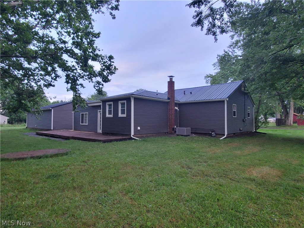 724 Briggs Road Leavittsburg OH 44430