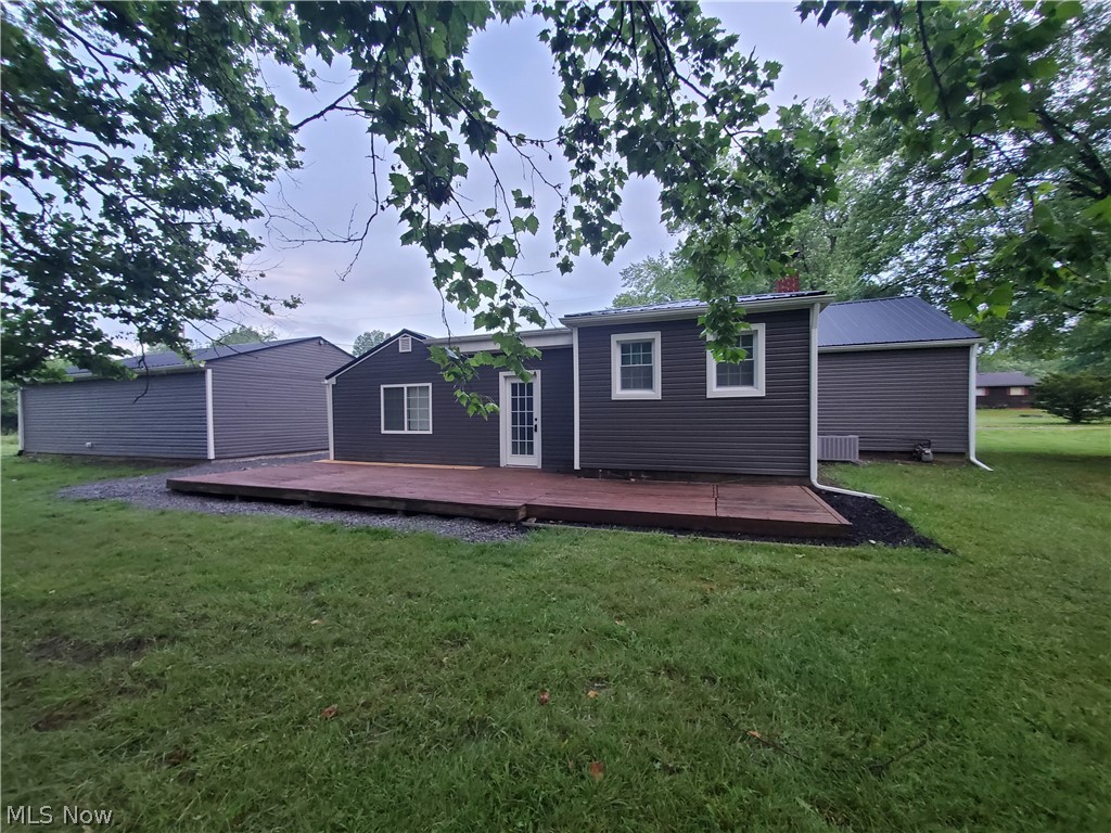 724 Briggs Road Leavittsburg OH 44430