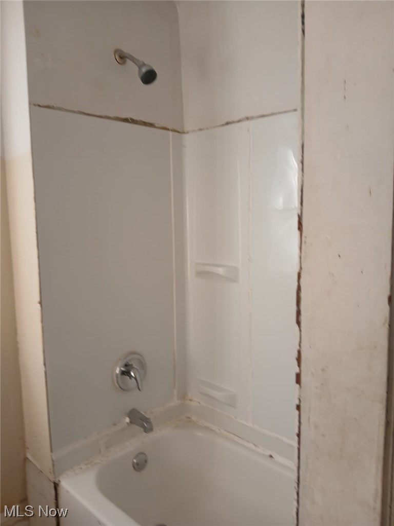 475 E 118th Street Cleveland OH 44108