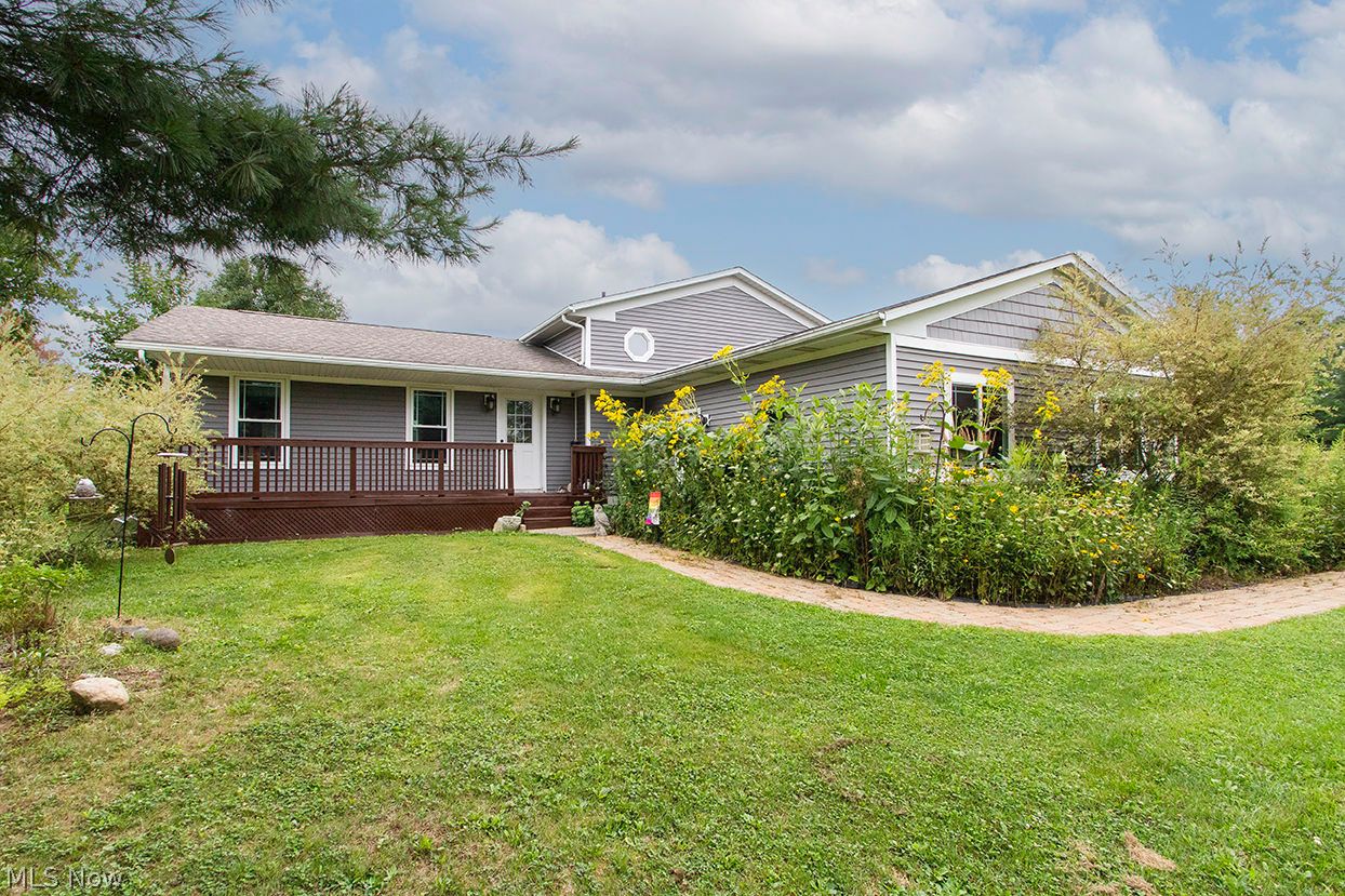 7311 Meadow View Drive Seville OH 44273