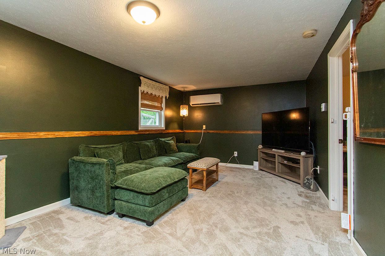 7311 Meadow View Drive Seville OH 44273
