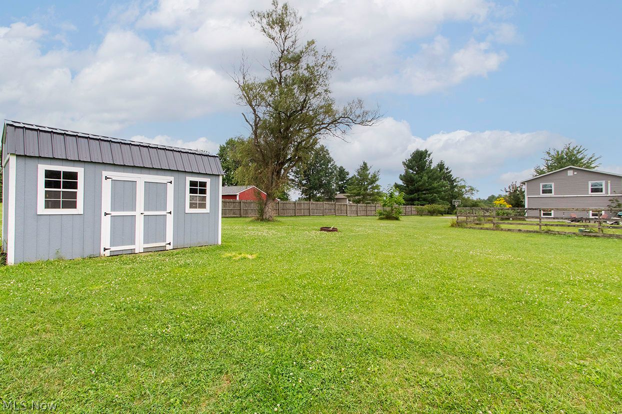 7311 Meadow View Drive Seville OH 44273