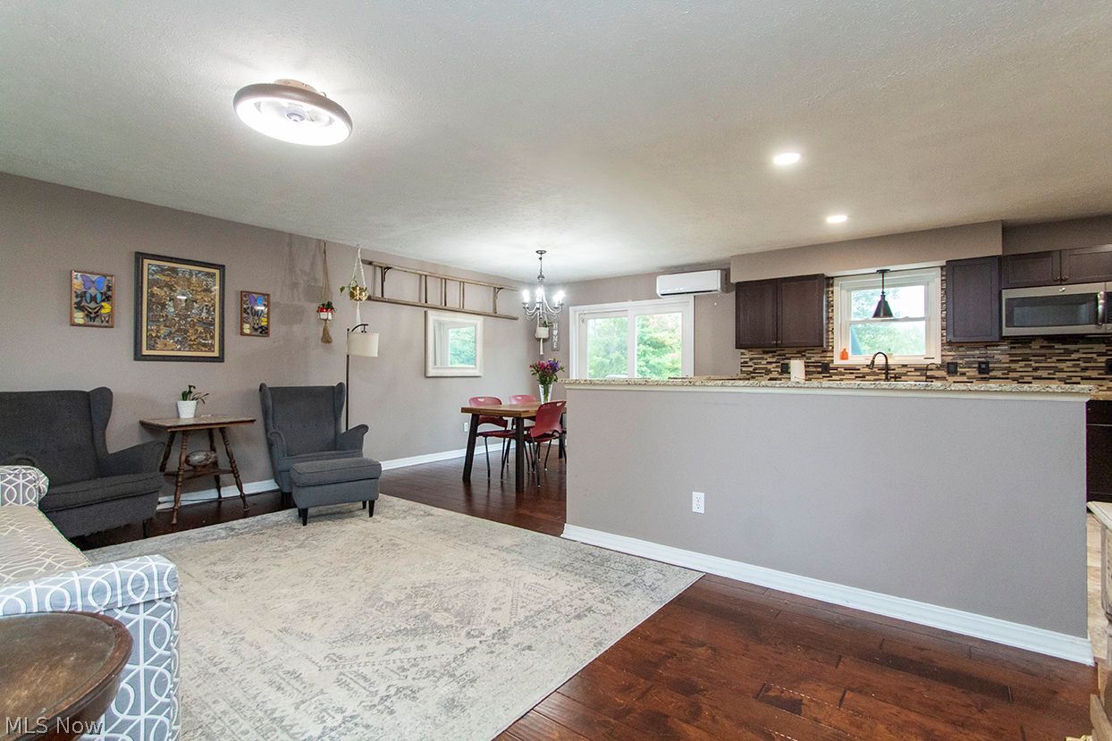 7311 Meadow View Drive Seville OH 44273