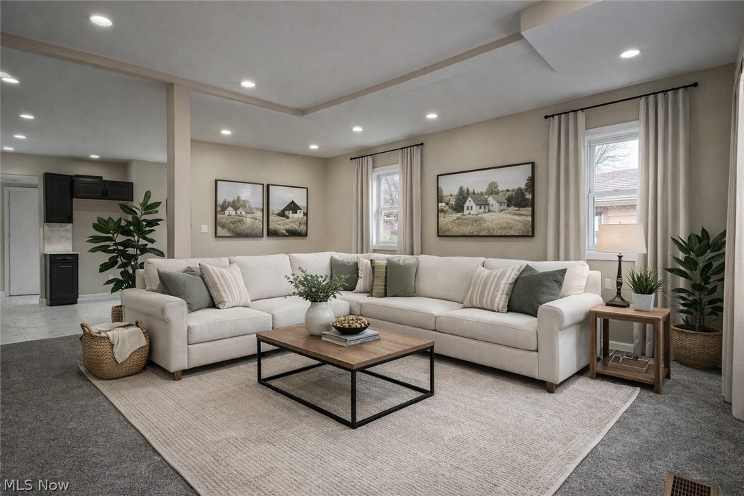7911 1st Street Masury OH 44438