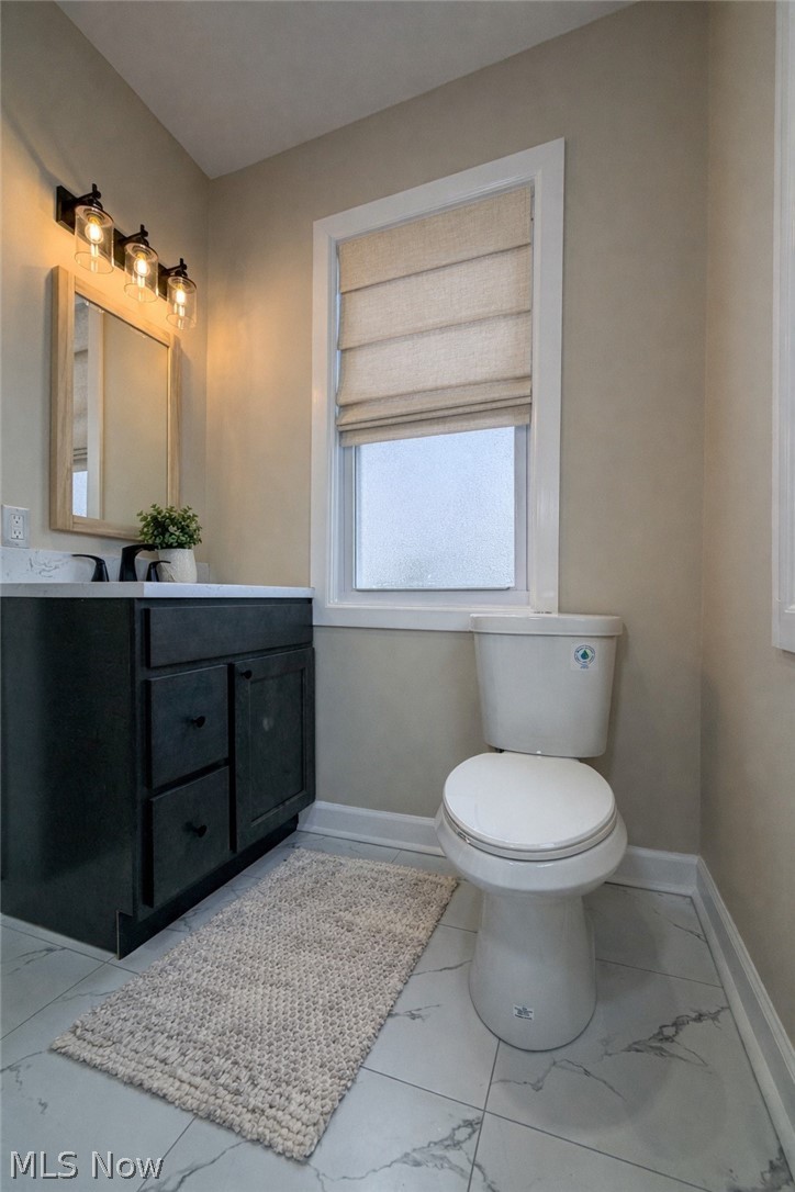 7911 1st Street Masury OH 44438