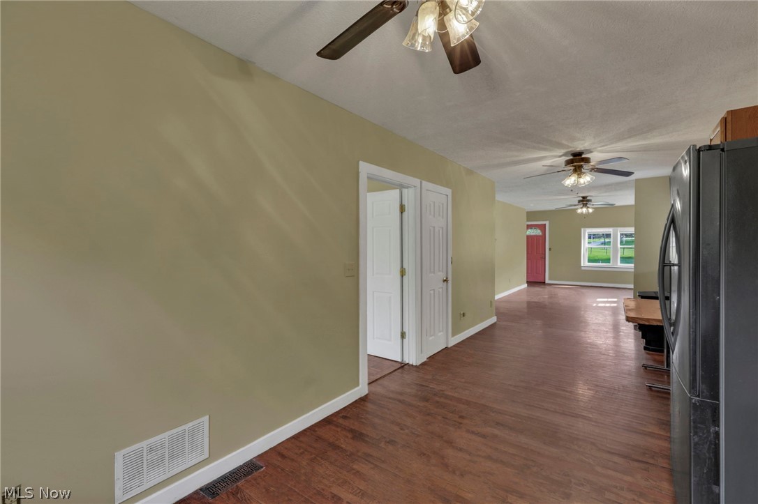 9611 Township Road 390a SE Corning OH 43730
