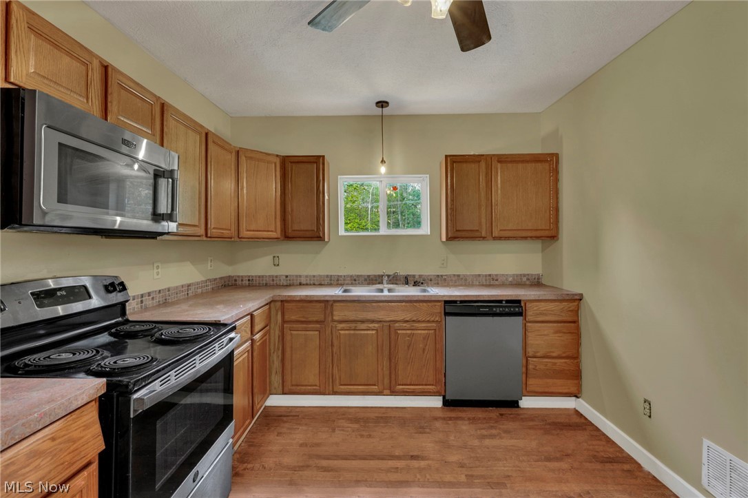 9611 Township Road 390a SE Corning OH 43730