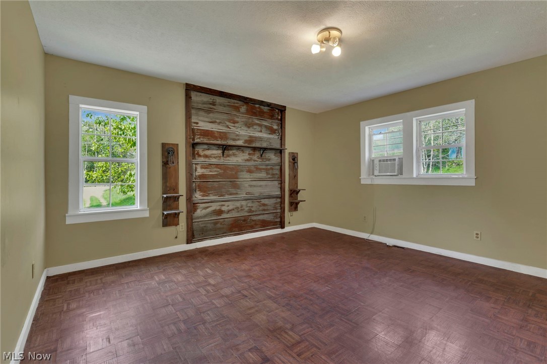 9611 Township Road 390a SE Corning OH 43730