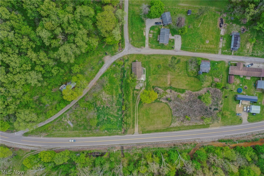 9611 Township Road 390a SE Corning OH 43730