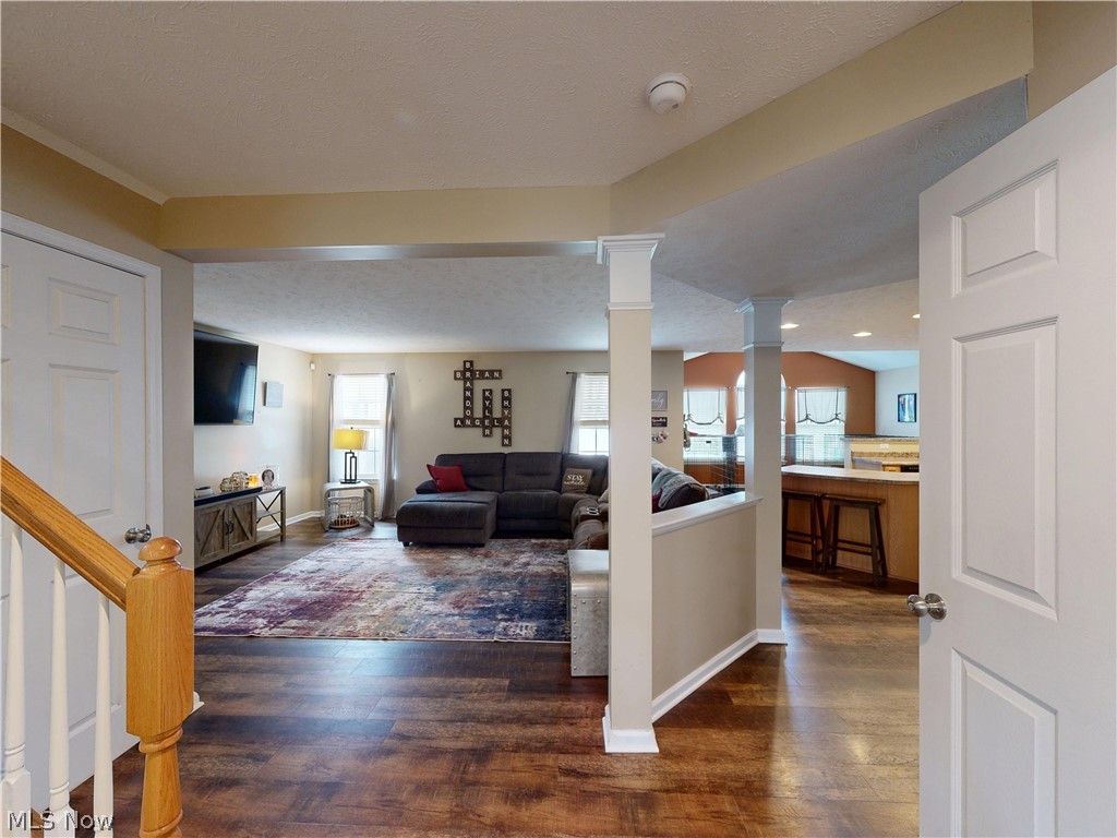 231 S Settlers Lane Painesville OH 44077