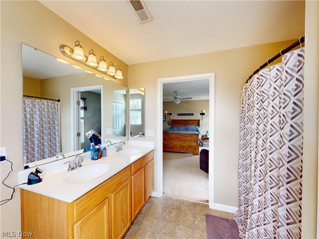 231 S Settlers Lane Painesville OH 44077