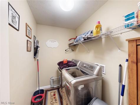 231 S Settlers Lane Painesville OH 44077