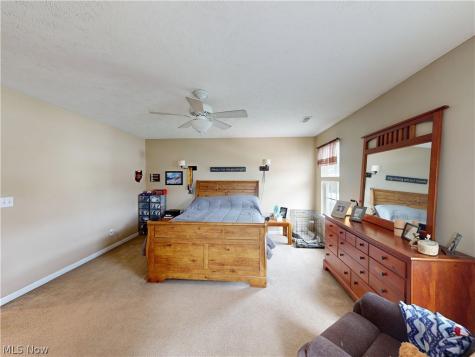231 S Settlers Lane Painesville OH 44077