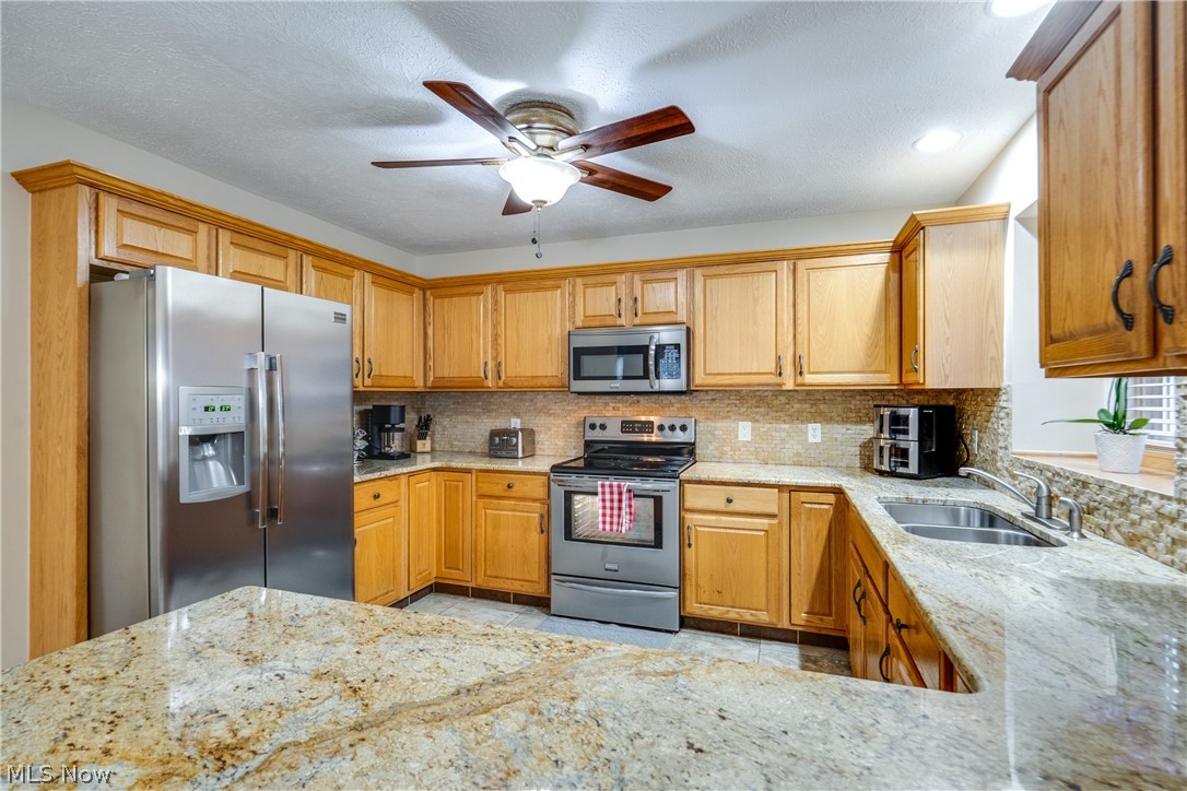 6124 Champagne Shores Medina OH 44256