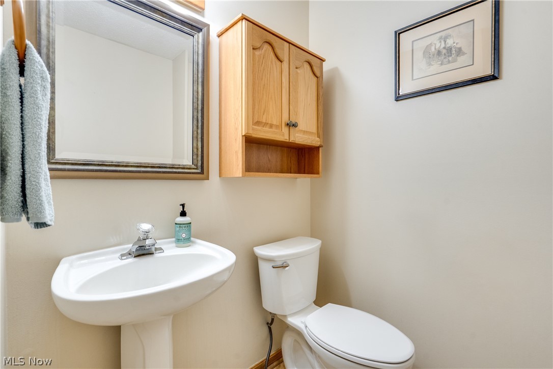 6124 Champagne Shores Medina OH 44256