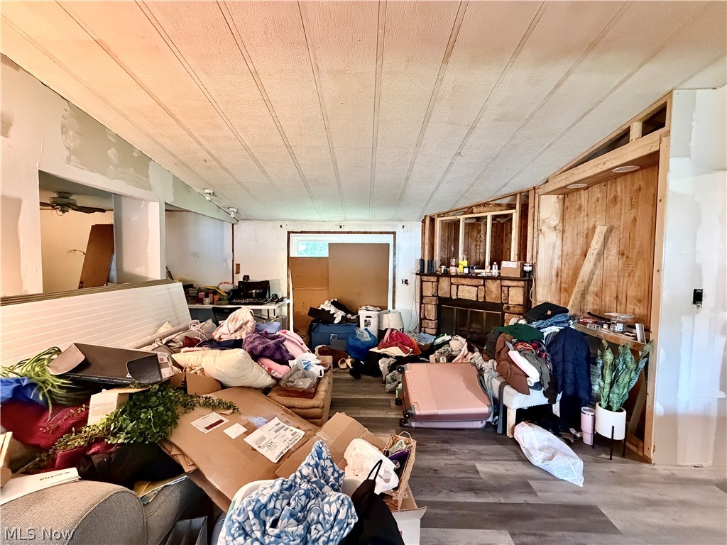 3202 Dove Drive Warren OH 44481