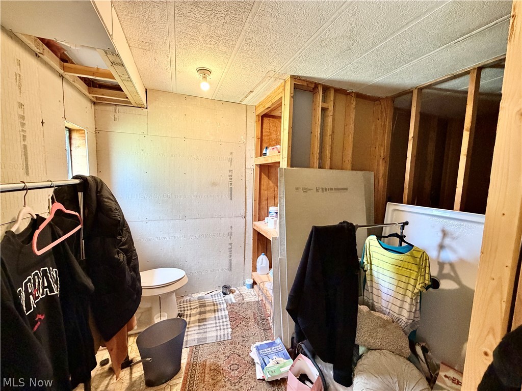 3202 Dove Drive Warren OH 44481
