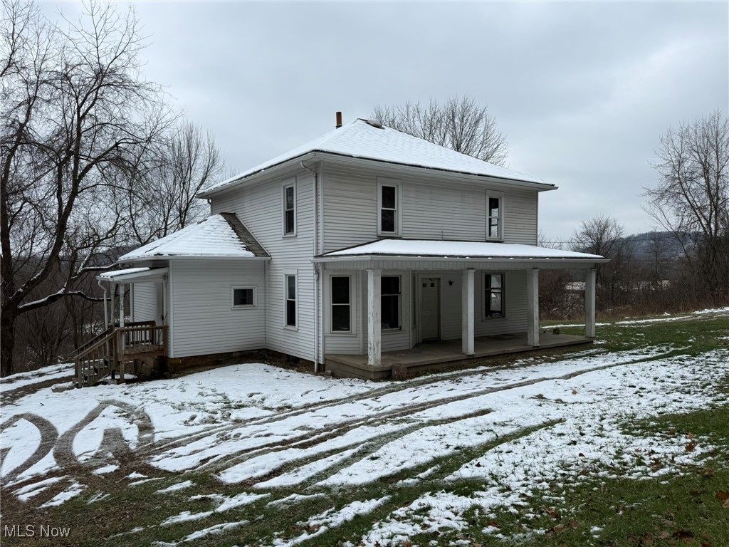 8528 State Route 250 SE Dennison OH 44621