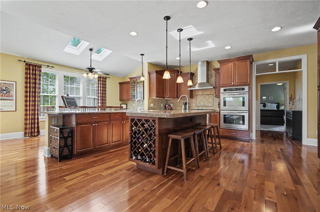 1933 Rock Creek Akron OH 44333
