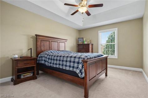 1933 Rock Creek Akron OH 44333